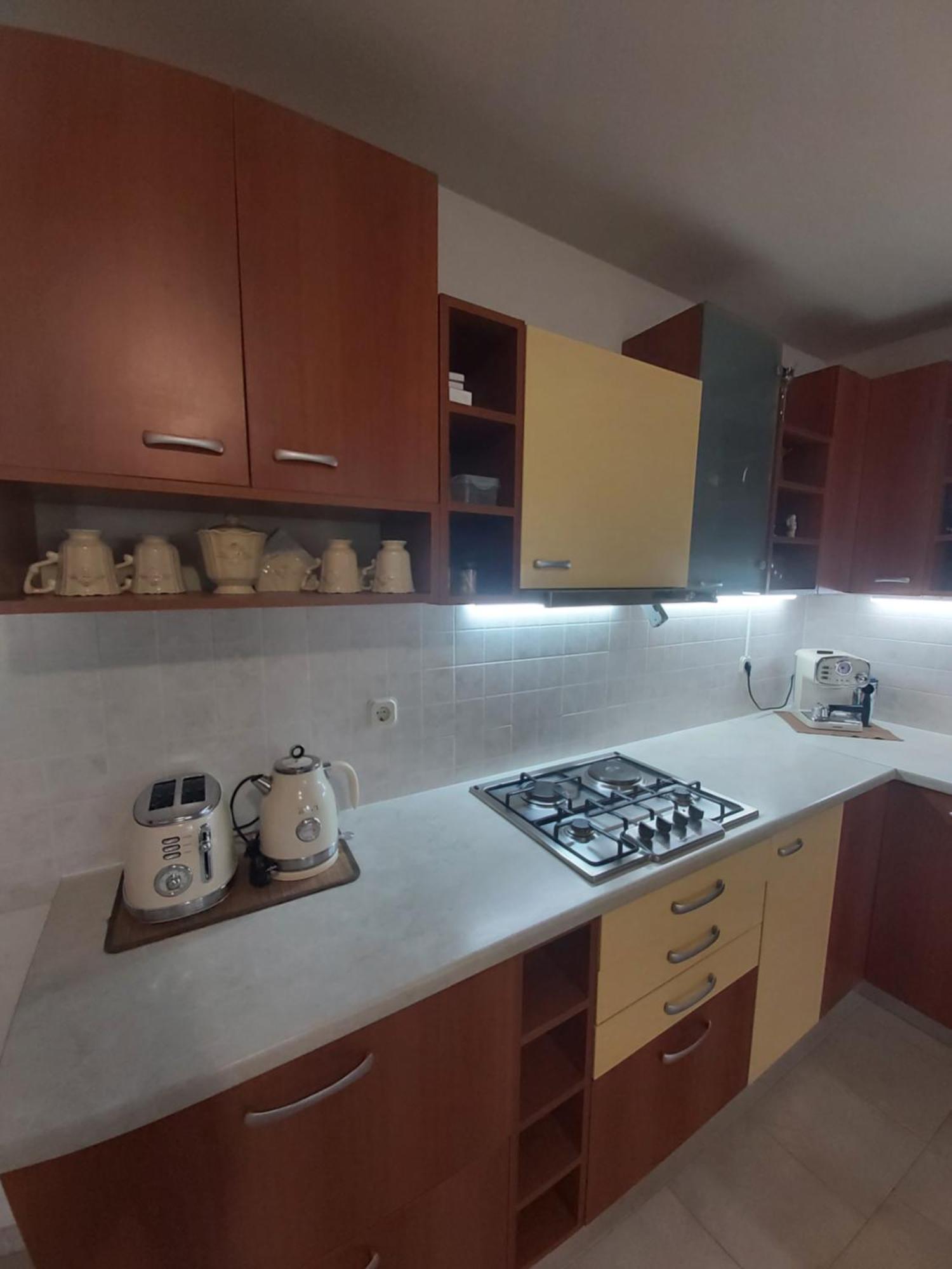 Apartman Luce With Shared Pool Zadar Exterior photo